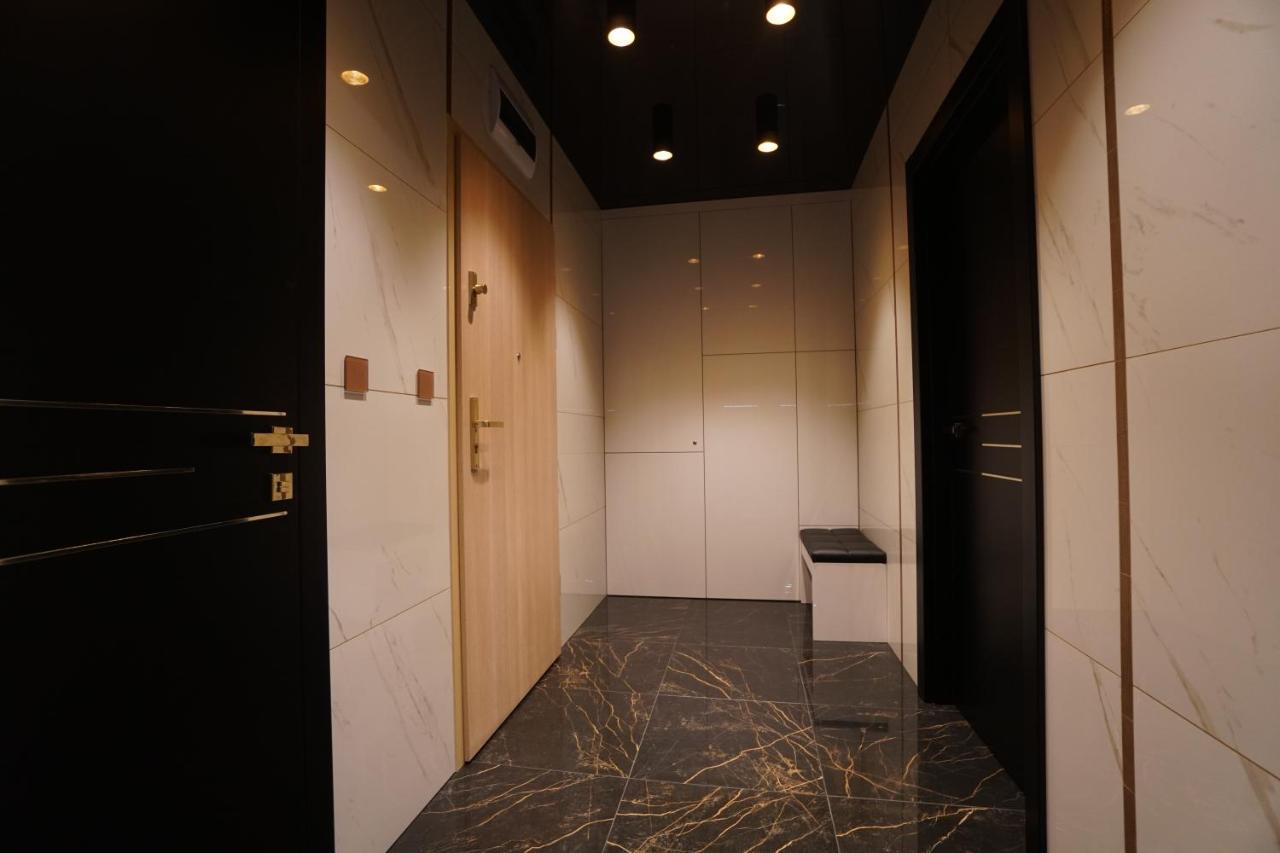 Apartament Lema Versace คราคูฟ ภายนอก รูปภาพ